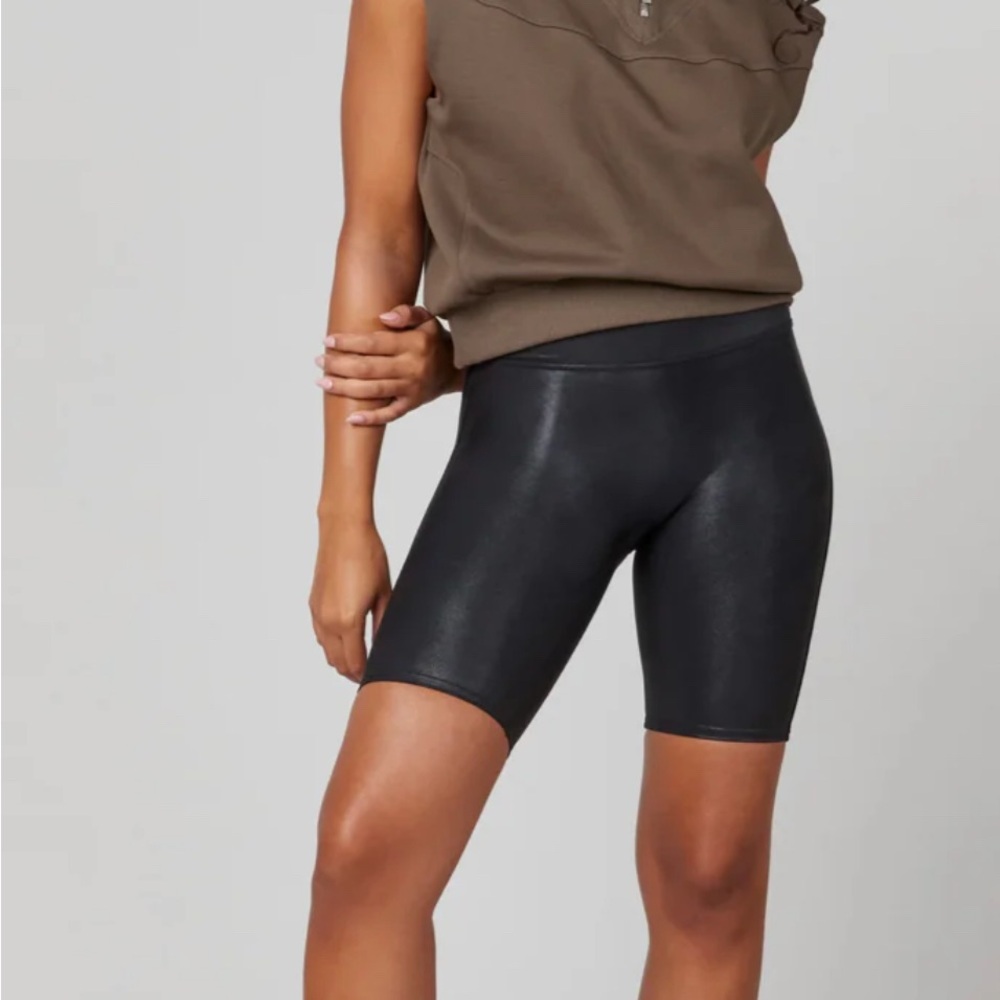 SPANX Women's Black Biker Shorts